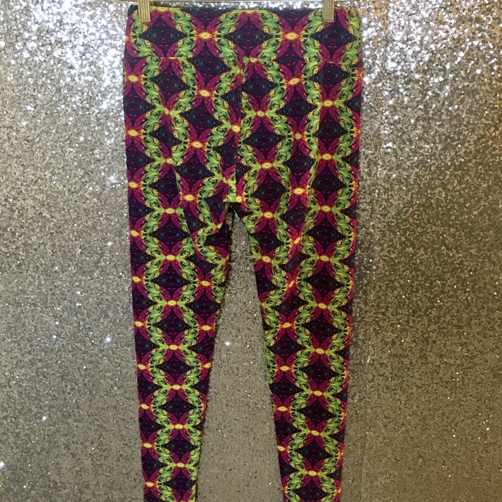 Women’s LulaRoe OS Leggings
